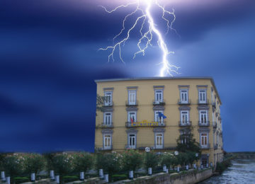 Fulmine su Scafati